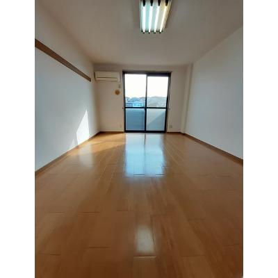ヴェルジュ・マ・メゾン 202【管理NO：1-009551201-02020】 ★家具家電は申し込み後に搬入しますの物件写真2