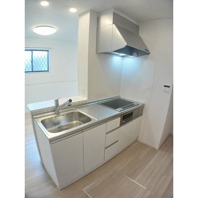 ソアラ 104【管理NO：1-028045701-01040】 ★家具家電は申し込み後に搬入しますの物件写真3