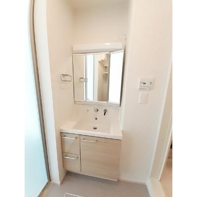 ファーツリーガーデン　Ⅱ 102【管理NO：1-026243202-01020】 ★家具家電は申し込み後に搬入しますの物件写真6