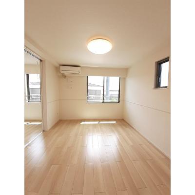 グランハイム 205【管理NO：1-025701601-02050】 ★家具家電は申し込み後に搬入します 2026年09月上旬入居可能の物件写真2
