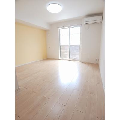 シャロンフォンブルーメン 102【管理NO：1-022468301-01020】 ★家具家電は申し込み後に搬入しますの物件写真2
