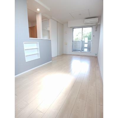 エル　アヴェニール曙台 204【管理NO：1-022251101-02040】 ★家具家電は申し込み後に搬入します★の物件写真2