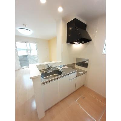 プレシスⅢ 105【管理NO：1-022195001-01050】 ★家具家電は申し込み後に搬入しますの物件写真3
