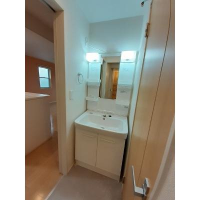 フェアリーⅥ 104【管理NO：1-021736902-01040】 ★家具家電は申し込み後に搬入しますの物件写真6