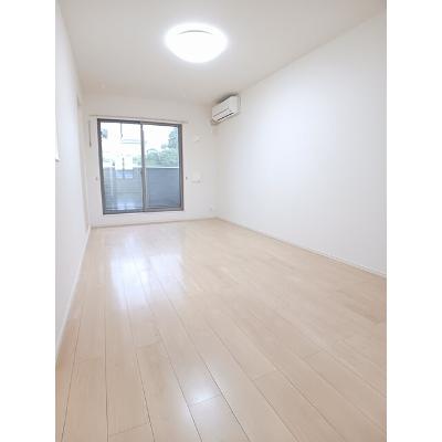 バーチェ志村 302【管理NO：1-021543601-03020】 ★家具家電は申し込み後に搬入します★の物件写真2