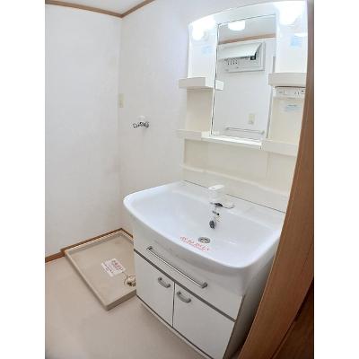 恵比寿Ⅲ 201【管理NO：1-013027103-02010】 ★家具家電は申し込み後に搬入しますの物件写真6
