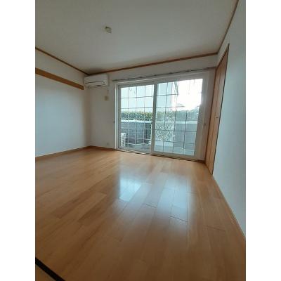 ソレイユＢ 102【管理NO：1-012047502-01020】 ★家具家電は申し込み後に搬入します 2026年08月上旬入居可能の物件写真2