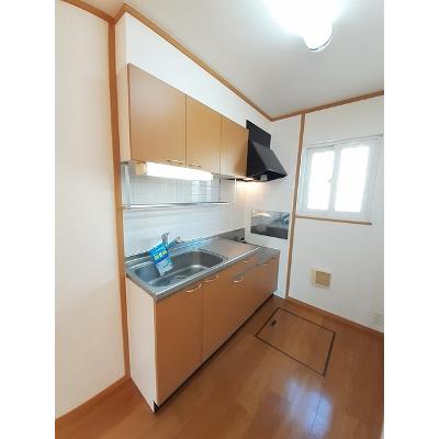 ソレイユＢ 101【管理NO：1-012047502-01010】 ★家具家電は申し込み後に搬入しますの物件写真3