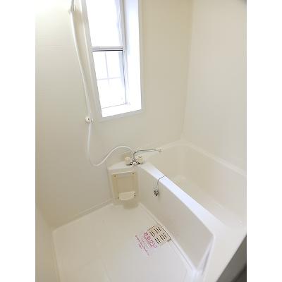 ポートハイツ２号館　Ｂ棟 101【管理NO：1-009397802-01010】 ★家具家電は申し込み後に搬入しますの物件写真4