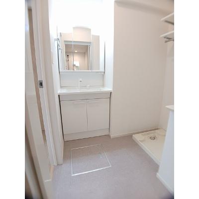 ベルコロン 203【管理NO：1-028176901-02030】 ★家具家電は申し込み後に搬入します★ ★2026年10月下旬入居可能★の物件写真6