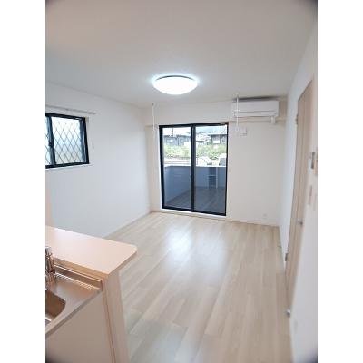 ベルコロン 106【管理NO：1-028176901-01050】 ★家具家電は申し込み後に搬入しますの物件写真2