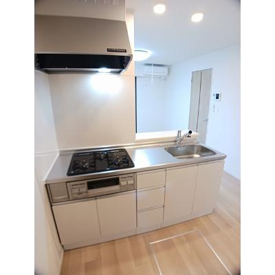 ベルコロン 106【管理NO：1-028176901-01050】 ★家具家電は申し込み後に搬入しますの物件写真3