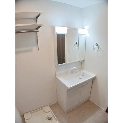 クランメゾン 102【管理NO：1-028052501-01020】 ★家具家電は申し込み後に搬入しますの物件写真6