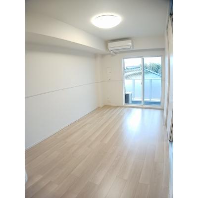 シャインエクセレント 302【管理NO：1-027304801-03020】 ★家具家電は申し込み後に搬入しますの物件写真2