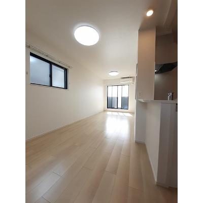 アンバーテラス　Ⅰ 205【管理NO：1-026939701-02040】 ★家具家電は申し込み後に搬入します★の物件写真2