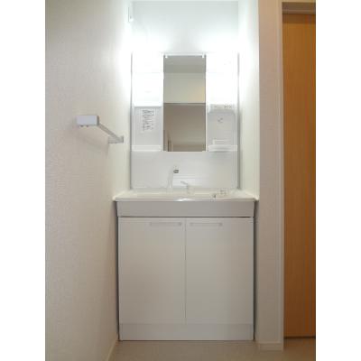 アルバーダ・ＭⅢ 201【管理NO：1-021306201-02010】 ★家具家電は申し込み後に搬入します★の物件写真6