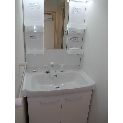 コリーヌＣ 203【管理NO：1-019507601-02030】 ★家具家電は申し込み後に搬入しますの物件写真6