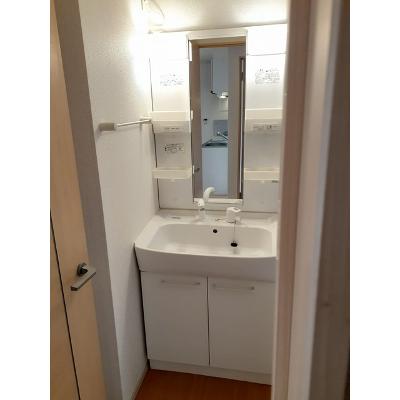 プリムローズⅠ 102【管理NO：1-017666901-01020】 ★家具家電は申し込み後に搬入します★の物件写真6