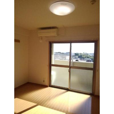 ブリランテピアッツァ 707【管理NO：1-015312401-07060】 ★家具家電は申し込み後に搬入しますの物件写真2