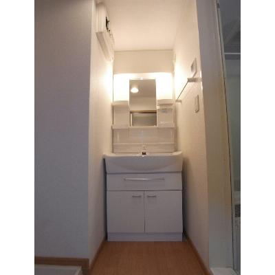 カルム 205【管理NO：1-014876901-02040】 ★家具家電は申し込み後に搬入します★の物件写真6