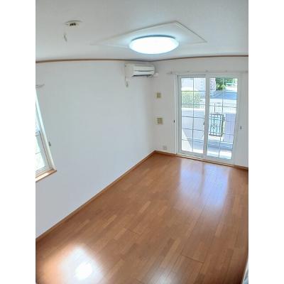 フォーリストＭＳＮ 101【管理NO：1-013598501-01010】 ★家具家電は申し込み後に搬入します★の物件写真2
