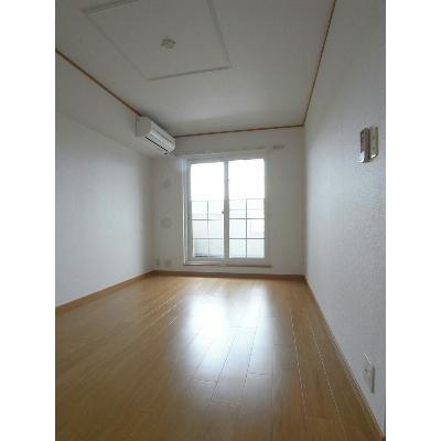 エクセレントレフト 203【管理NO：1-013525801-02030】 ★家具家電は申し込み後に搬入しますの物件写真2