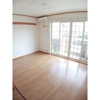 アーベンド 105【管理NO：1-012371501-01040】 ★家具家電は申し込み後に搬入しますの物件写真2