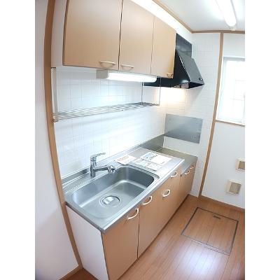 アーベンド 101【管理NO：1-012371501-01010】 ★家具家電は申し込み後に搬入しますの物件写真3