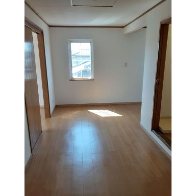 エスポアールシラキⅡ 202【管理NO：1-007435002-02020】 ★家具家電は申し込み後に搬入します 2026年07月中旬入居可能の物件写真2