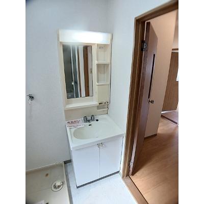 レジデンスビバⅡ 102【管理NO：1-007306002-01020】 ★家具家電は申し込み後に搬入しますの物件写真6