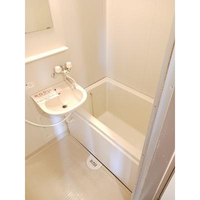 レジデンスタナカＢ 105【管理NO：1-003912602-01040】 ★家具家電は申し込み後に搬入しますの物件写真4