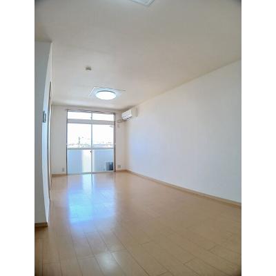 ルネッサンス立田 205【管理NO：1-003575801-02040】 ★家具家電は申し込み後に搬入しますの物件写真2