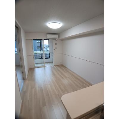 ソラリアⅡ 105【管理NO：1-027984102-01040】 ★家具家電は申し込み後に搬入しますの物件写真2
