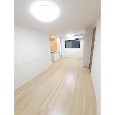 フォレスト　ワンＢ 101【管理NO：1-027413802-01010】 ★家具家電は申し込み後に搬入します★の物件写真2