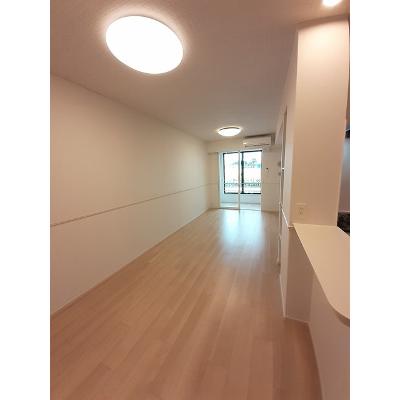 Ｍ＆Ｈ　Ⅳ 103【管理NO：1-027120502-01030】 ★家具家電は申し込み後に搬入します★の物件写真2