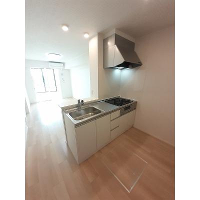 ソレイユ・タカ　Ｂ 103【管理NO：1-026975002-01030】 ★家具家電は申し込み後に搬入しますの物件写真3