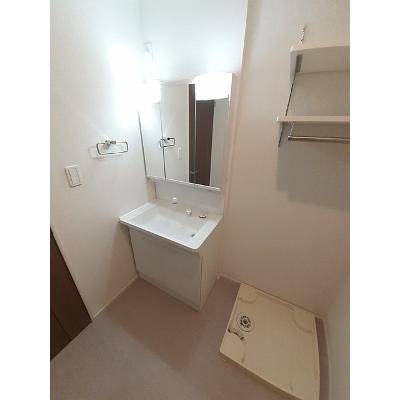 アンバーテラス　Ⅲ 105【管理NO：1-026939703-01040】 ★家具家電は申し込み後に搬入しますの物件写真6