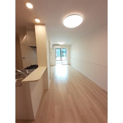 フルールデシャン　Ⅱ 102【管理NO：1-026904602-01020】 ★家具家電は申し込み後に搬入します★の物件写真2