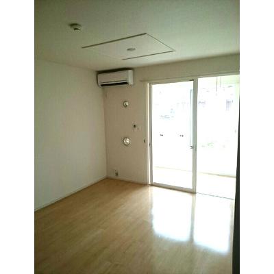 アルバーダ・ＭⅢ 102【管理NO：1-021306201-01020】 ★家具家電は申し込み後に搬入します★の物件写真2