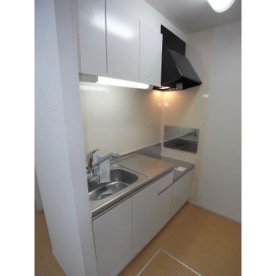 サンリット三ノ宮 101【管理NO：1-020395001-01010】 ★家具家電は申し込み後に搬入します★の物件写真3