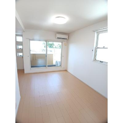 ラ・フォンテ 201【管理NO：1-019380001-02010】 ★家具家電は申し込み後に搬入します 2026年07月下旬入居可能の物件写真2
