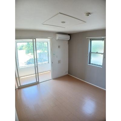 ステラヒルズ 105【管理NO：1-018597201-01040】 ★家具家電は申し込み後に搬入しますの物件写真2