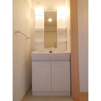 ソレイユＧＥＮ　Ⅲ 202【管理NO：1-016947401-02020】 ★家具家電は申し込み後に搬入しますの物件写真6