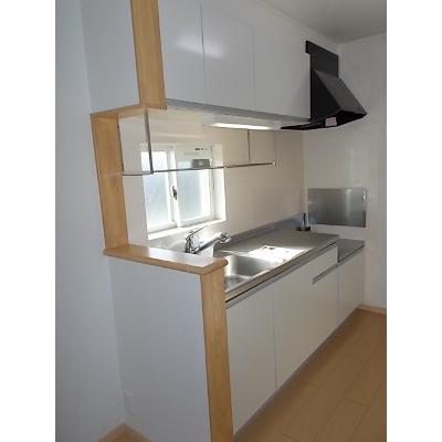 レインボーヒルⅡ 206【管理NO：1-016128002-02050】 ★家具家電は申し込み後に搬入しますの物件写真3