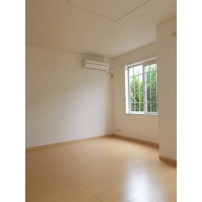 デア・フィオーレ 103【管理NO：1-015506701-01030】 ★家具家電は申し込み後に搬入します★の物件写真2