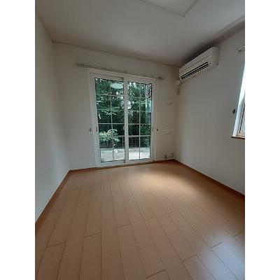 キャッスルウイングⅡ 103【管理NO：1-015017302-01030】 ★家具家電は申し込み後に搬入します★の物件写真2