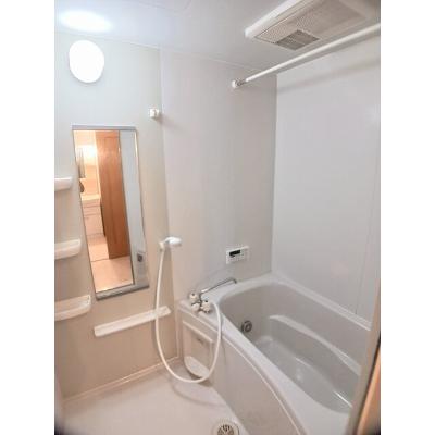メゾンドデリエール 101【管理NO：1-014015501-01010】 ★家具家電は申し込み後に搬入しますの物件写真4