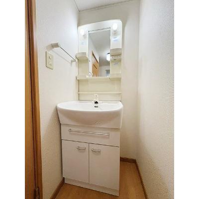 エレガントＭ 201【管理NO：1-013909901-02010】 ★家具家電は申し込み後に搬入します★の物件写真6