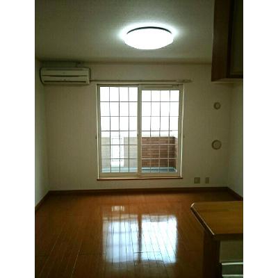 バンブーフォレスター 203【管理NO：1-013888101-02030】 ★家具家電は申し込み後に搬入します★の物件写真2