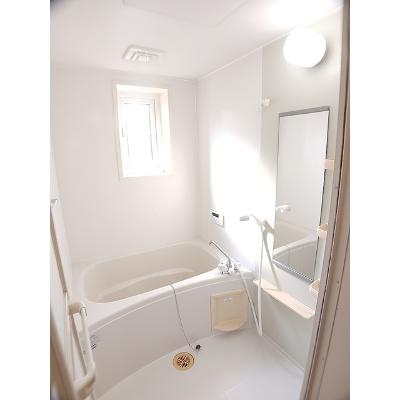 エスポワールⅡ 101【管理NO：1-012332802-01010】 ★家具家電は申し込み後に搬入します★の物件写真4